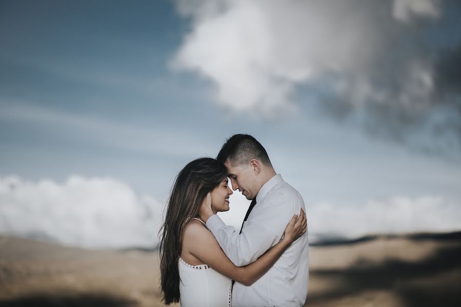 Fotógrafo de casamento Adri Jeff Quintero (adrijeff). Foto de 16 de agosto 2017