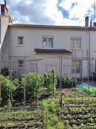 villa à Pezenas (34)