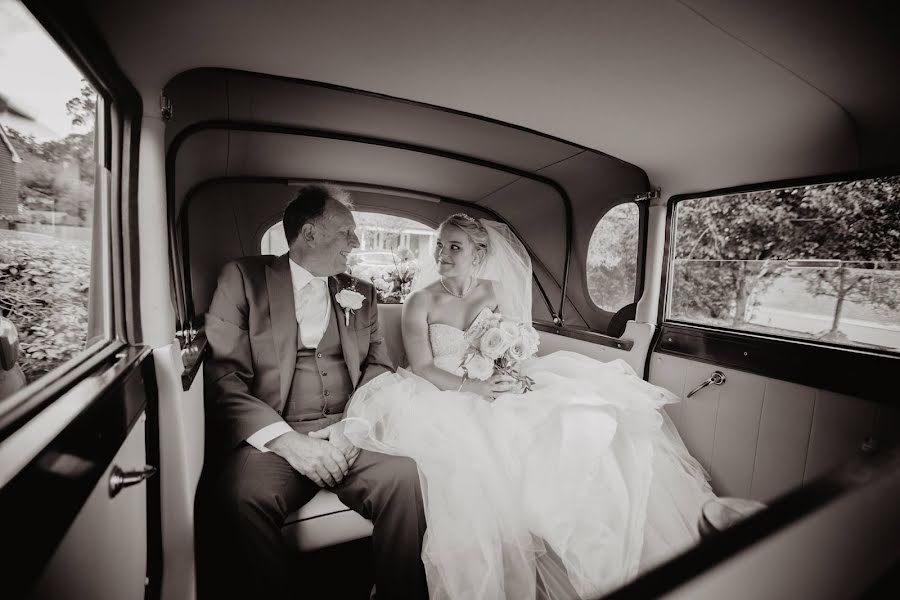 Wedding photographer Andy Reeves (andyreevesphoto). Photo of 4 June 2019