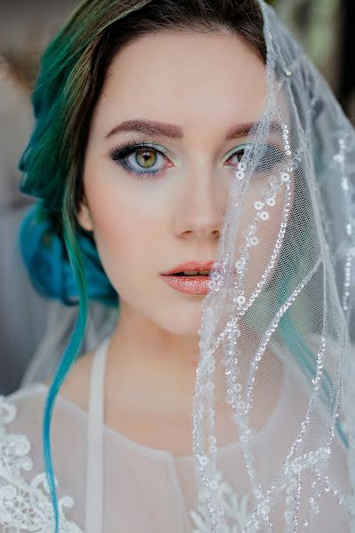 Wedding photographer Yana Terekhova (yanaterekhova). Photo of 11 February 2019