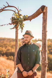 Wedding photographer Dmitriy Shirokopoyas (15081990). Photo of 25 March 2018