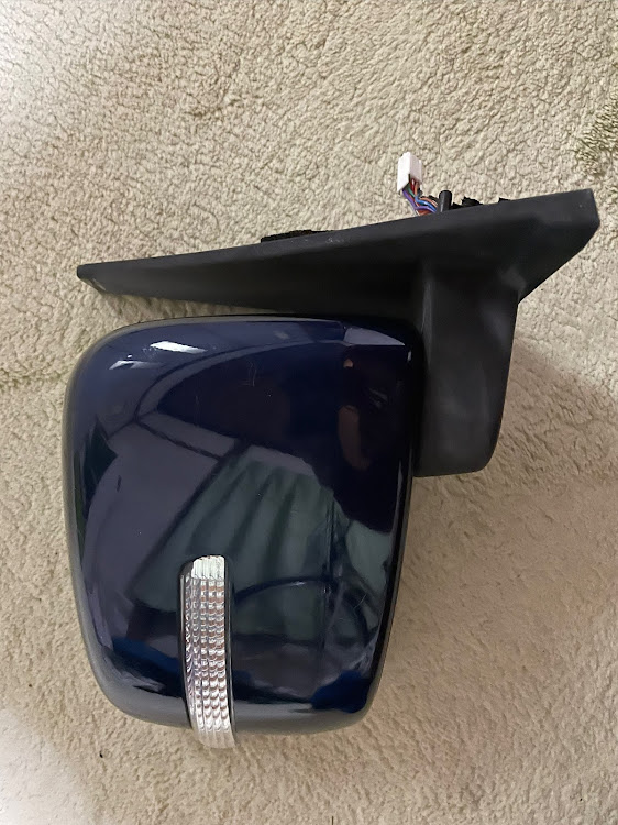 yuckyさんが投稿した廃車からパーツ回収に関するカスタム事例の投稿画像1枚目