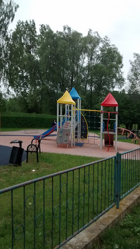 Play Yard 