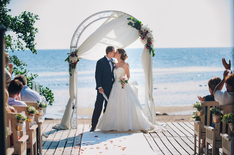 ช่างภาพงานแต่งงาน Vitaliy Lozovoy (photovetal) ภาพเมื่อ 11 ตุลาคม 2014