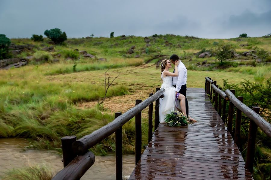 Fotógrafo de casamento Carminda Swanepoel (carminda). Foto de 17 de abril 2020