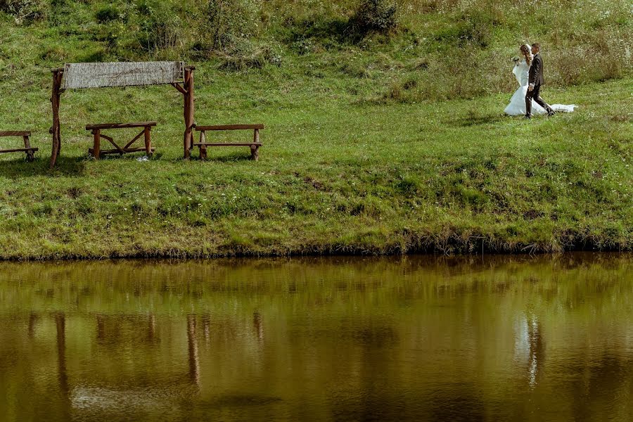 Photographe de mariage Ovi Ci (naostudio). Photo du 9 septembre 2016