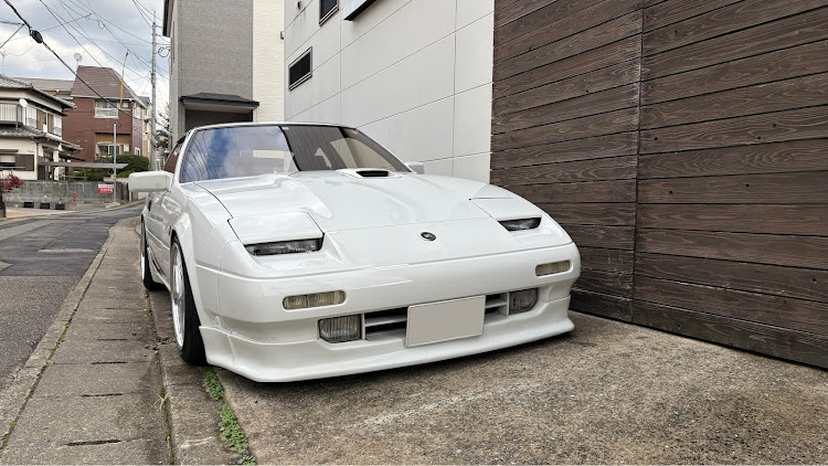 フェアレディZの寒いけど雨降る前に洗車😅・Z31 200ZR-II  2by2  ナローボディに関するカスタム事例の投稿画像1枚目