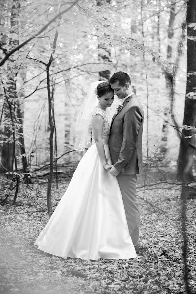 結婚式の写真家Tomáš Losos Kurinec (lososphoto)。2019 4月16日の写真