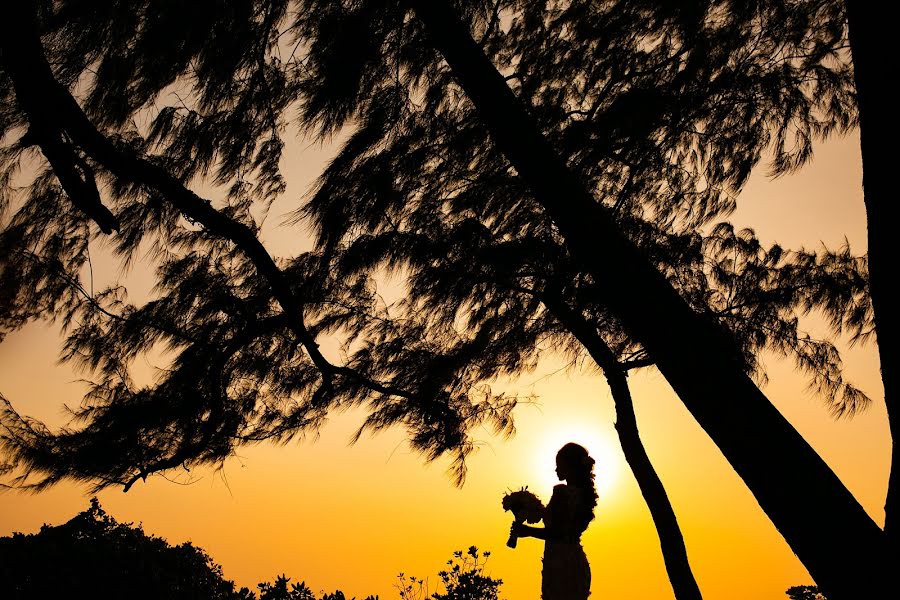 Jurufoto perkahwinan Krit Panan (profishing). Foto pada 17 Mac 2020