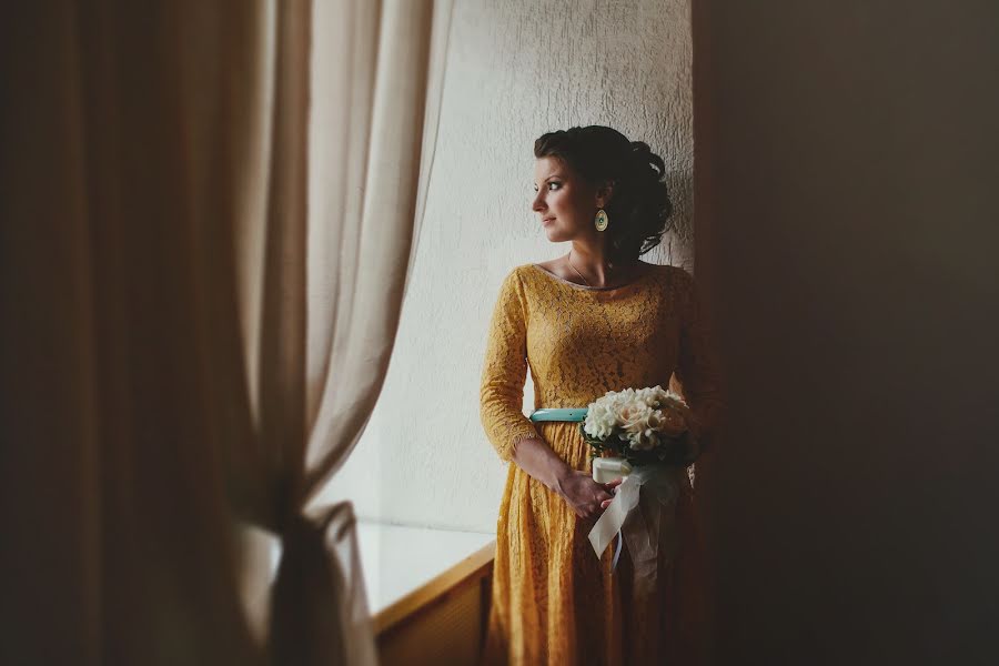 Photographe de mariage Yuliya Smolyar (bjjjork). Photo du 13 avril 2014