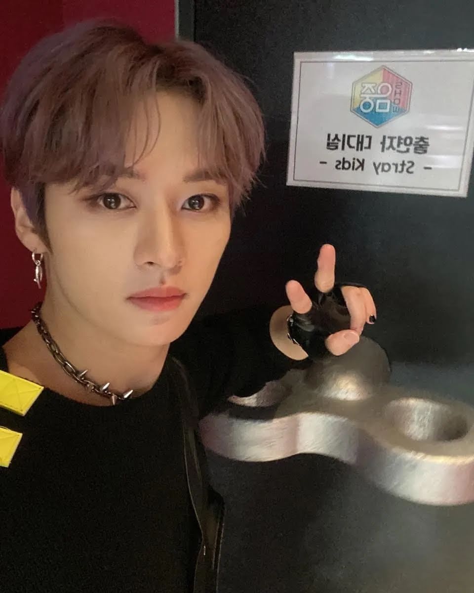 realstraykids_278108222_687016282447218_1132648421595089097_n