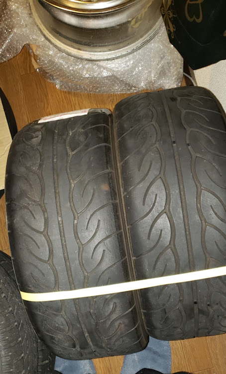 インテグラタイプRのDIY・ホイール交換・タイヤ交換・DB8・gx71に関するカスタム事例の投稿画像1枚目