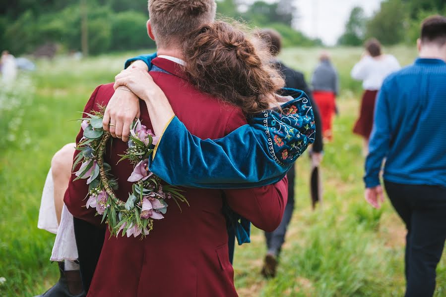 Fotografo di matrimoni Serafima Abuzhina (simia). Foto del 7 febbraio 2021