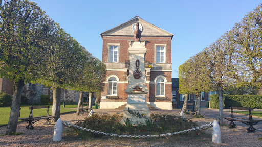 Monument aux morts