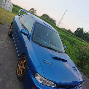 インプレッサ WRX STI GC8