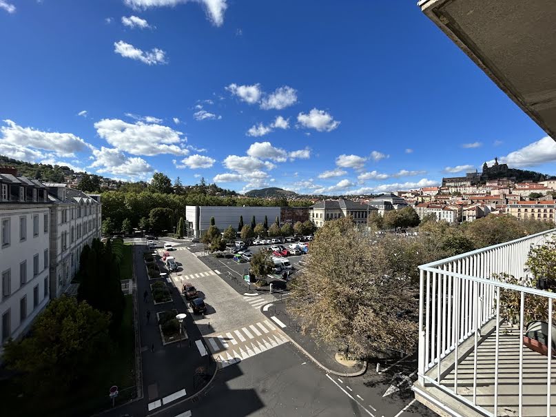 Vente appartement 3 pièces 101 m² à Le Puy-en-Velay (43000), 231 000 €