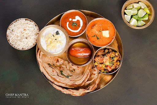 Lachha Paratha Thali