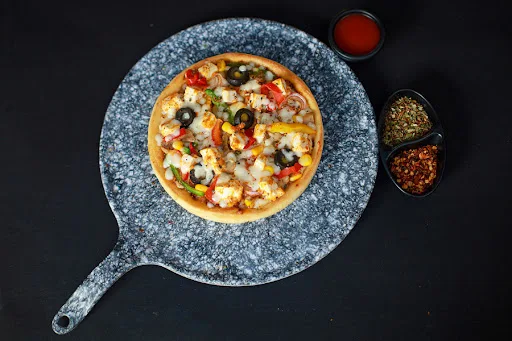 Tandoori Paneer Pizza