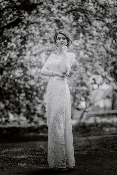 結婚式の写真家Anton Nechaev (necofe)。2017 6月4日の写真