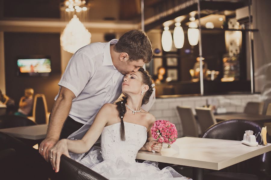 Wedding photographer Yana Zakharenko (zakhar2012). Photo of 30 October 2012