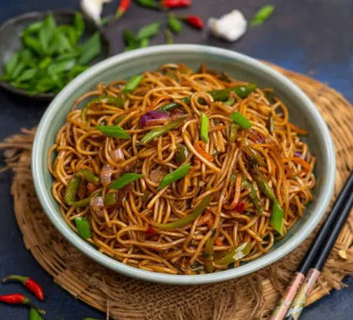 Veg Chilli Garlic Noodles