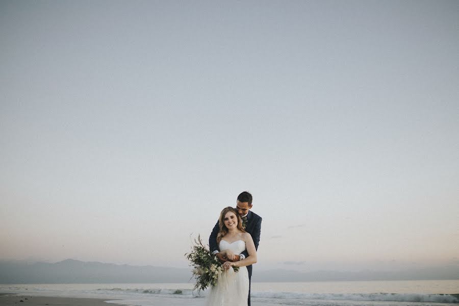 Fotografo di matrimoni Estefanía Delgado (estefy2425). Foto del 21 giugno 2018