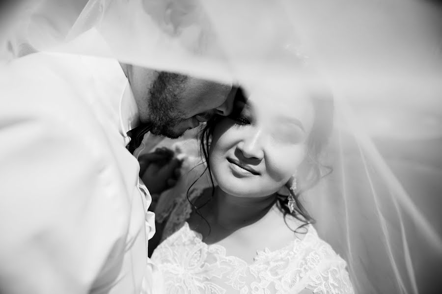 Fotografo di matrimoni Ilya Spektor (iso87). Foto del 11 settembre 2017