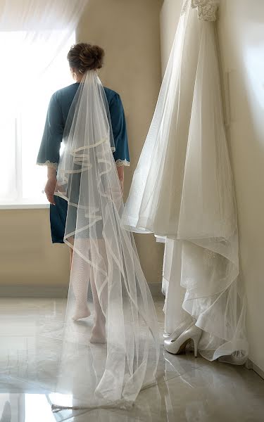 Wedding photographer Elena Raevskaya (leonflo). Photo of 8 March 2021