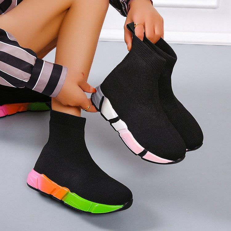 Title 2, Iridescent Plateau-Ankle Boots für Damen in Sch...