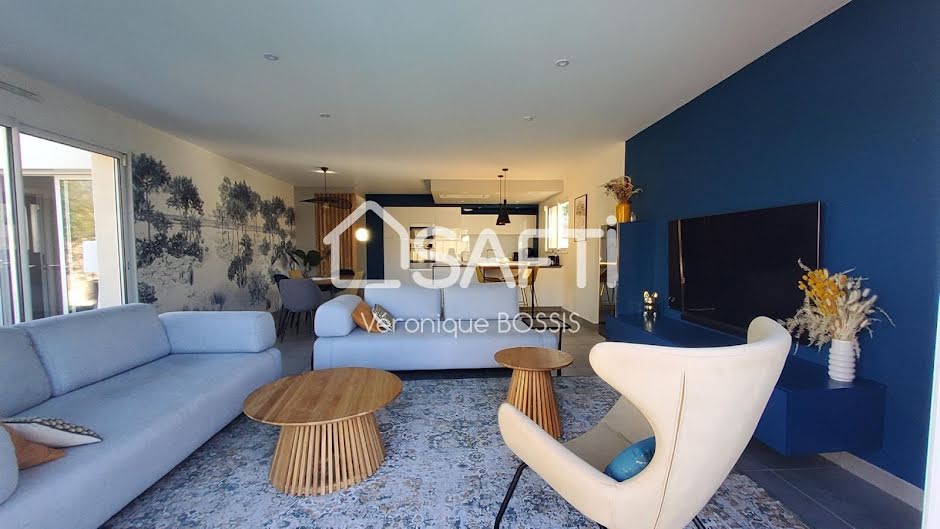 Vente maison 6 pièces 139 m² à La Roche-sur-Yon (85000), 429 000 €