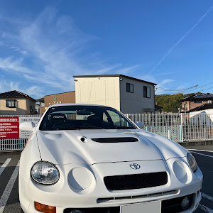 セリカ ST205