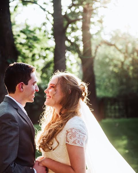 Photographe de mariage Rhonda Steed (rhonda). Photo du 8 mai 2019