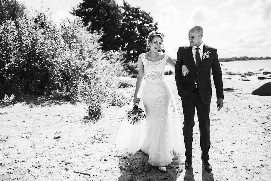 Nhiếp ảnh gia ảnh cưới Vitaliy Fedosov (vitalyf). Ảnh của 22 tháng 1 2021