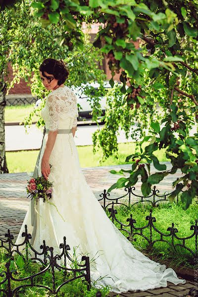 Fotógrafo de casamento Sasha Sabakar (sabakar). Foto de 18 de setembro 2014