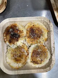 Bhattad Ki Idli - Rambharose Bhandar photo 1