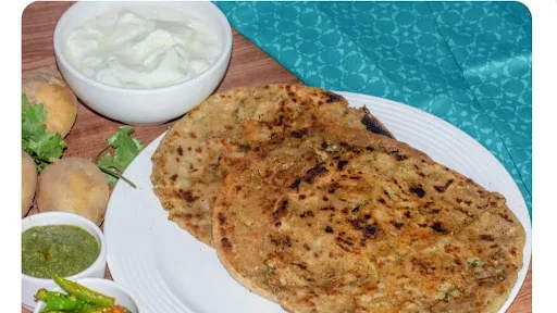 Tawa Aloo Pyaz Parantha Combo