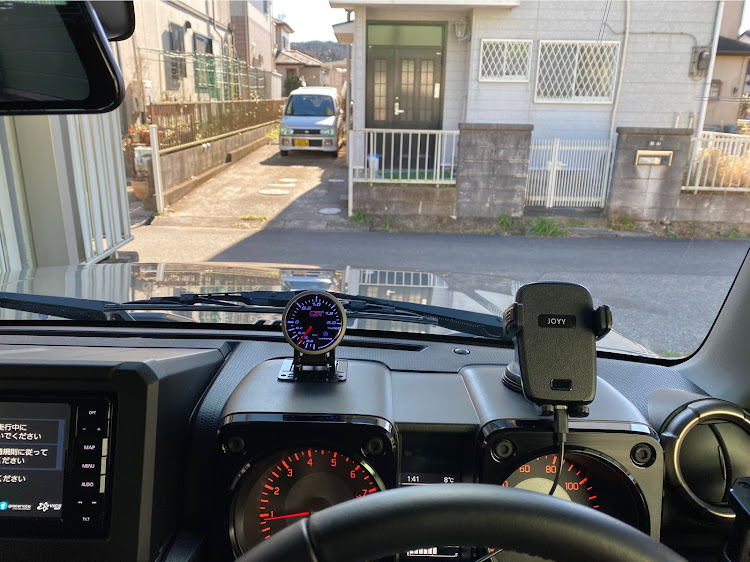 ジムニーのオートゲージブースト計に関するカスタム事例の投稿画像1枚目