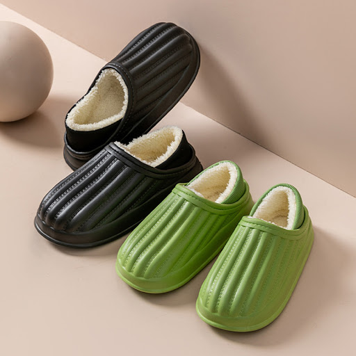 Title 10, Fashion Thickened Couple Slippers, Womens Wint...