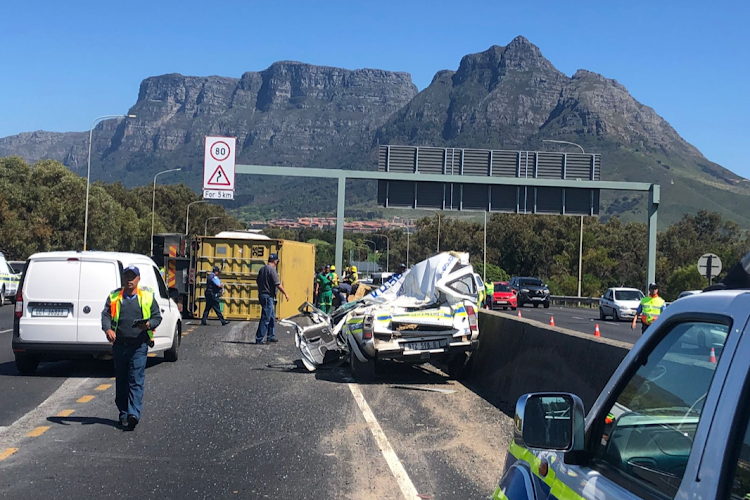 Police cordoned off the N2 highway near Mowbray in Cape Town to attend to the accident scene. Nine people have been hospitalised.