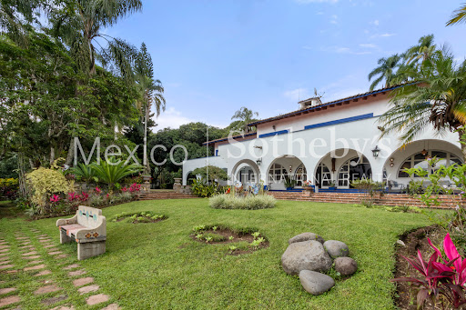 Mexico Luxury Real Estate - Homes for Sale