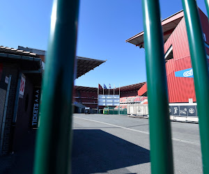 Achter gesloten deuren door de ogen van de supporters: "Ik heb nog nooit een match op de tv gezien en zal het ook nooit doen"