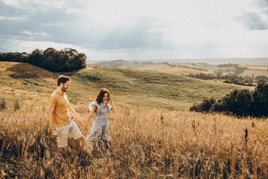 Kāzu fotogrāfs Eugenie Smirnova (weddingfrance). Fotogrāfija: 15. augusts 2023