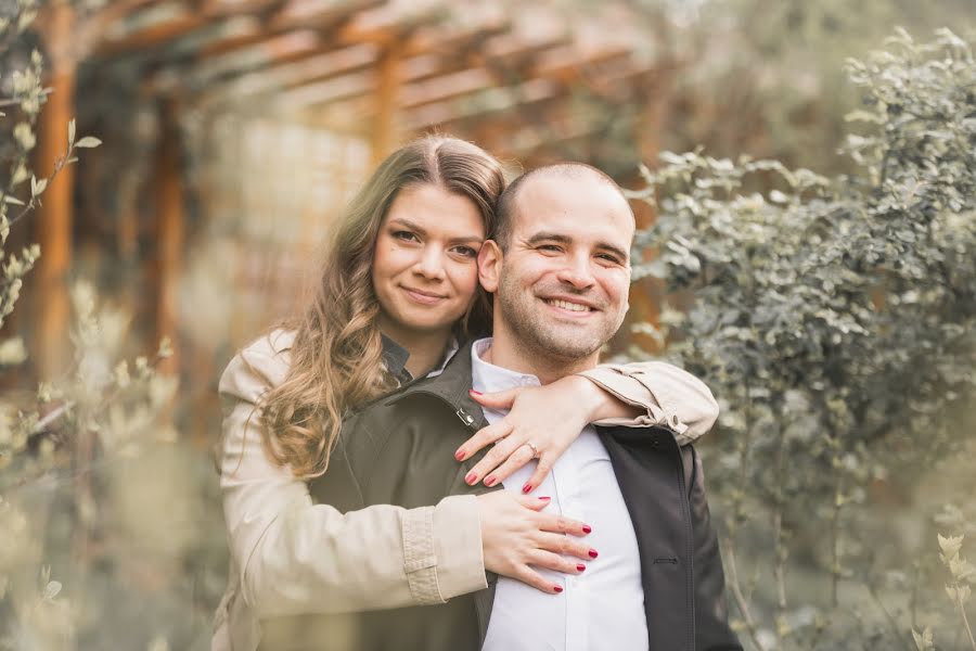 Fotógrafo de casamento Gábor Szatló (szatlogabor). Foto de 8 de agosto 2019