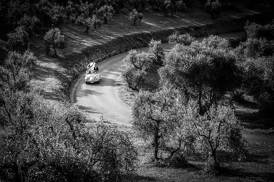 結婚式の写真家Nicola Del Mutolo (ndphoto)。2016 3月16日の写真