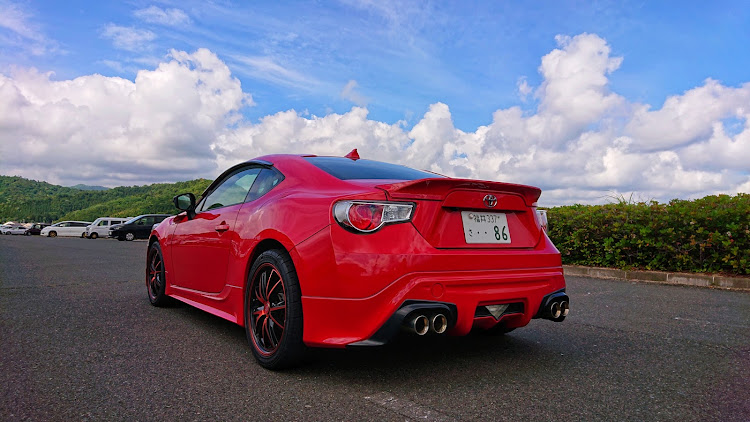 86の👍️いいね&コメント&フォローありがとうございます。😄😄・フォロワー様からのいいね👍️に感謝・フォロワー様でない方からのいいね👍️に感謝に関するカスタム事例の投稿画像1枚目