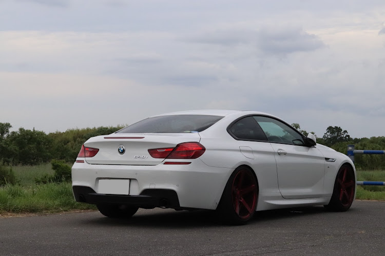 6シリーズ クーペのBMW640・ジャングル？・河川敷・筑波山に関するカスタム事例の投稿画像1枚目