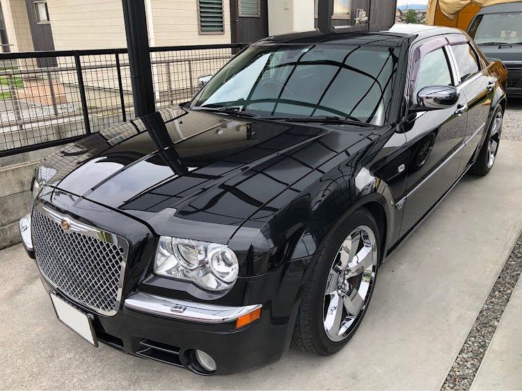 CTS スポーツワゴンの洗車・300C・天下一品・めだかに関するカスタム事例の投稿画像2枚目