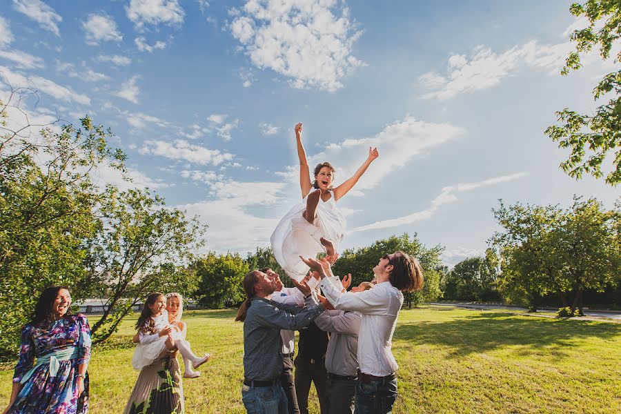 Wedding photographer Rimma Murzilina (ammira). Photo of 26 June 2014