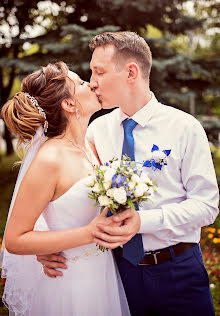 Fotógrafo de casamento Yuliya Klensheva (julsk). Foto de 24 de outubro 2020