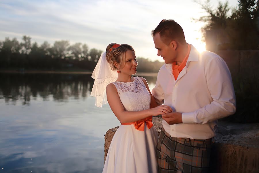 Wedding photographer Anna Bekhovskaya (bekhovskaya). Photo of 8 June 2015